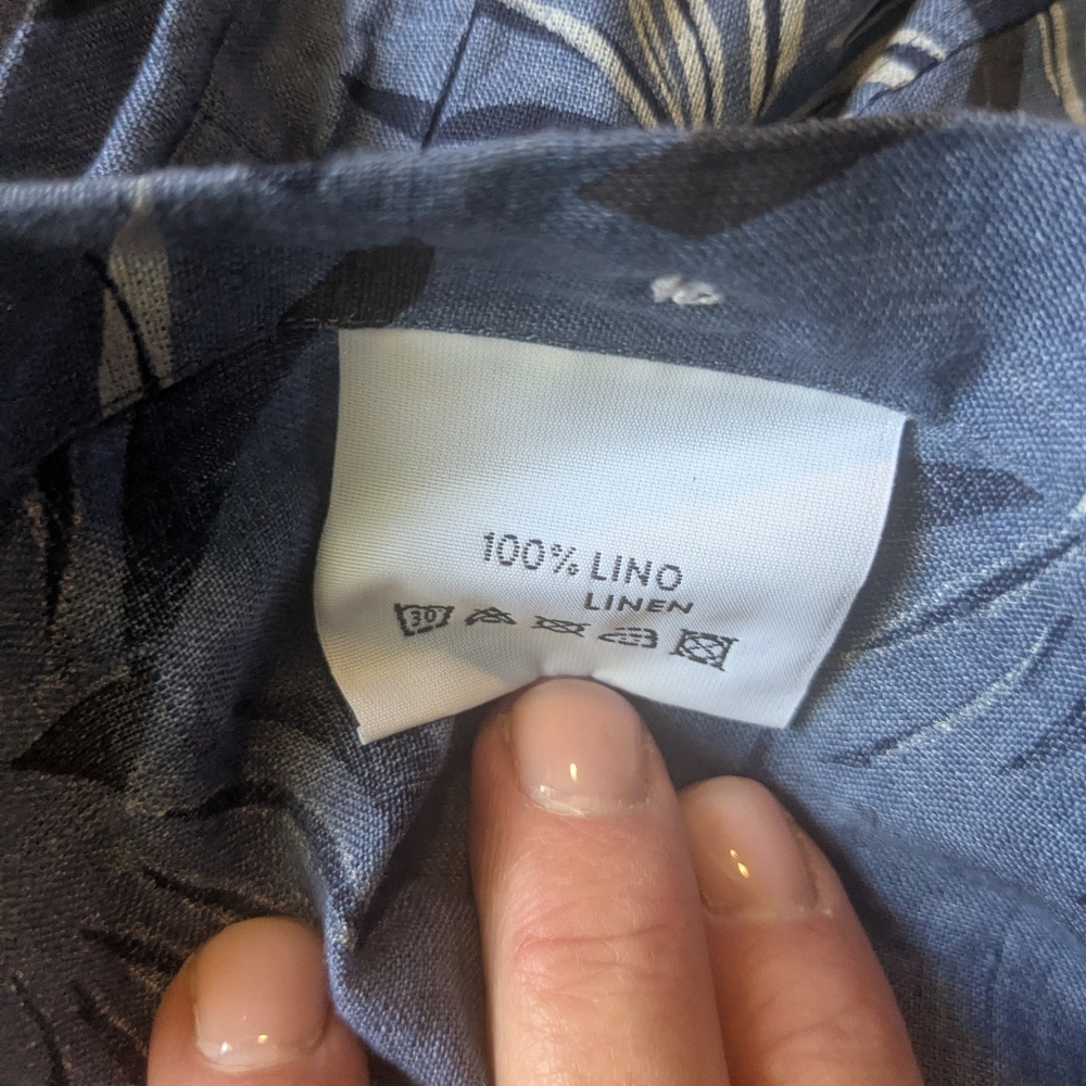 Sonrisa Blue Floral Men's Linen Shirt - Picture 4 of 4